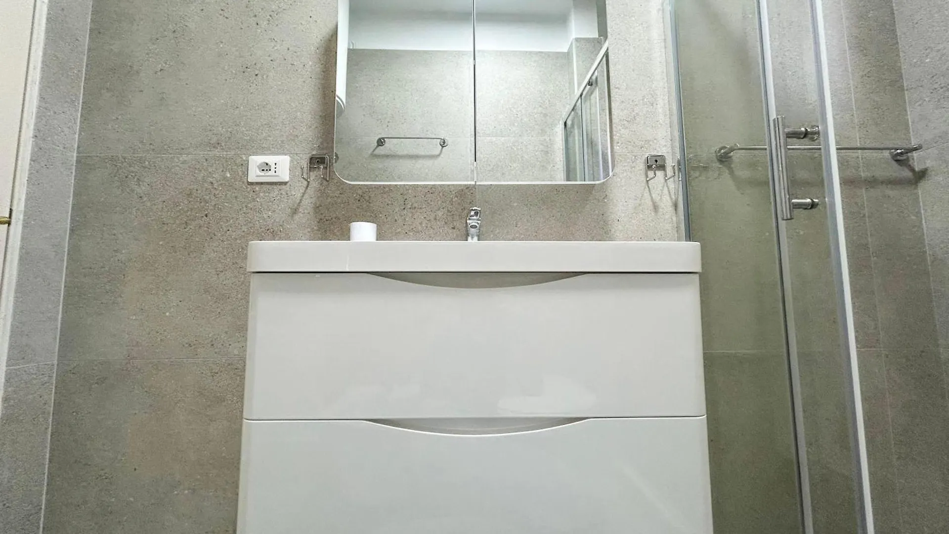 Apartment 741 Golem  0*, Golem (Tirana) Albanie
